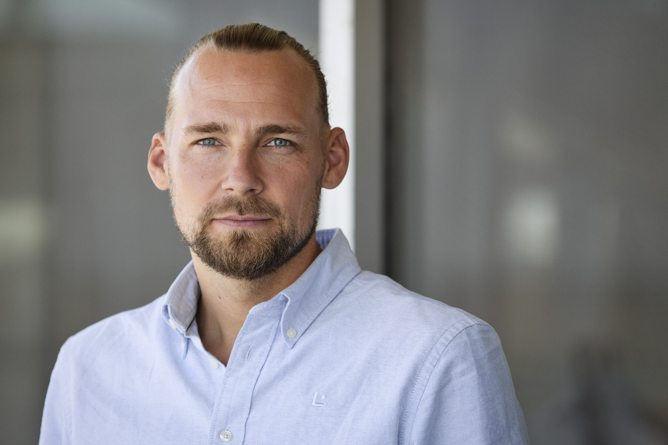 Portrait of Søren Behnfeld, CEO at Looad, partner of amina, supporting scalable EV charging infrastructure solutions. Photo: Looad.